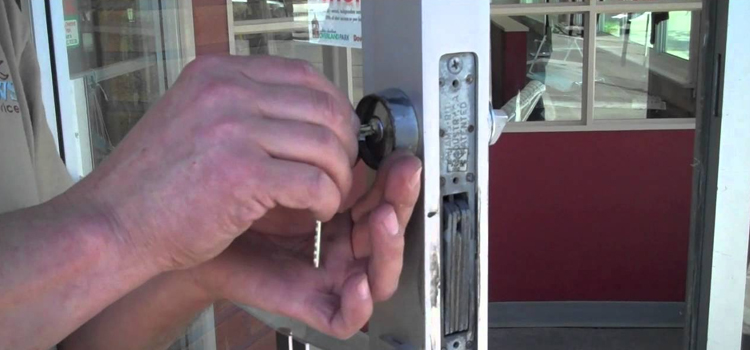 commercial door lock repair Gridley